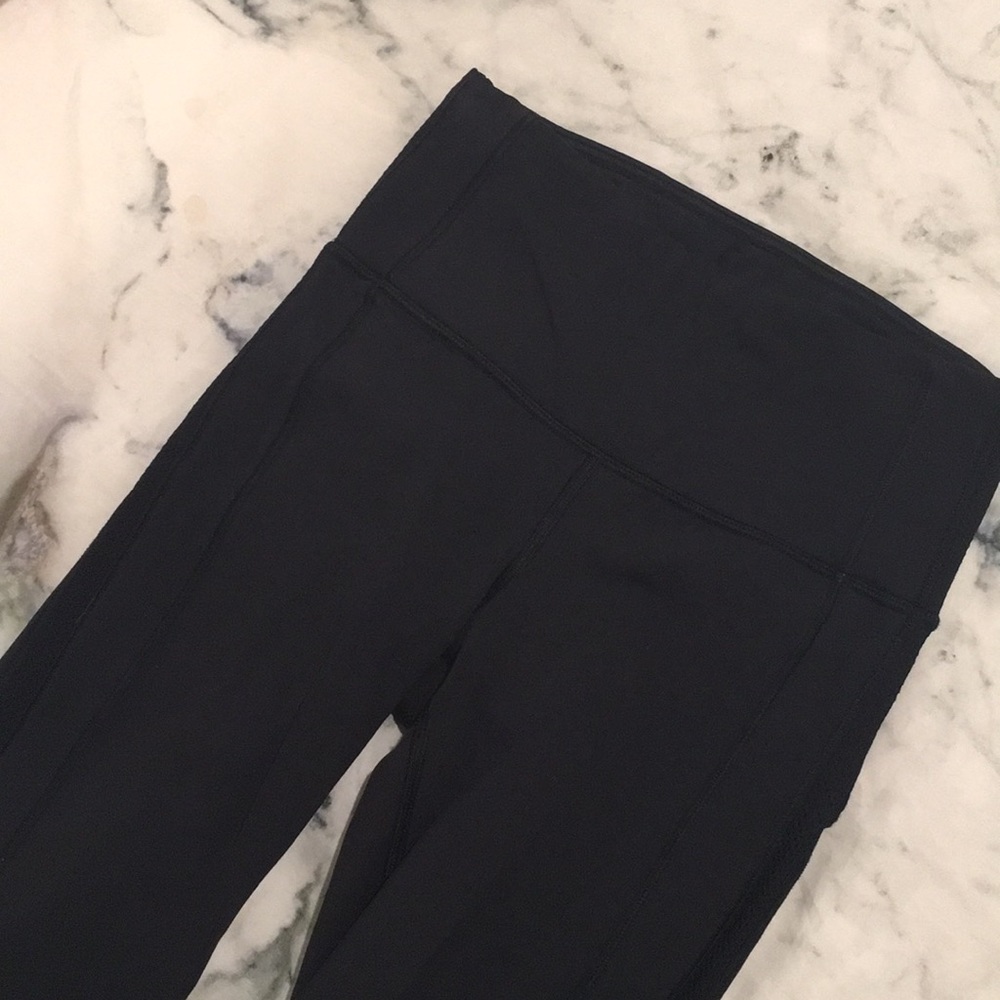 Lululemon black mesh leggings